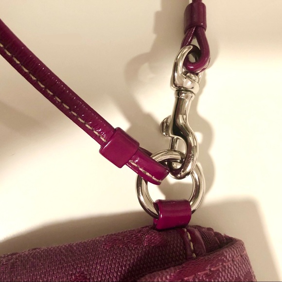 SOLD Coach - Canvas Stitched Wristlet - Picture 6 of 9